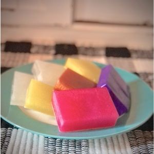 Shampoo Bars/Homemade/Highly Moisturizing/GMO Free/Vegan/Cruelty Free/ USA/2-6oz